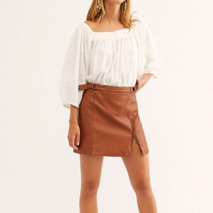 NEW! Free people Midnight Magic tan faux leather side zip belted mini Skirt US 4